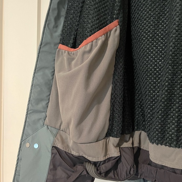 EUC ⛷️ Arc’teryx Shashka IS Women’s Ski Jacket Small Paradox - Picture 9 of 16